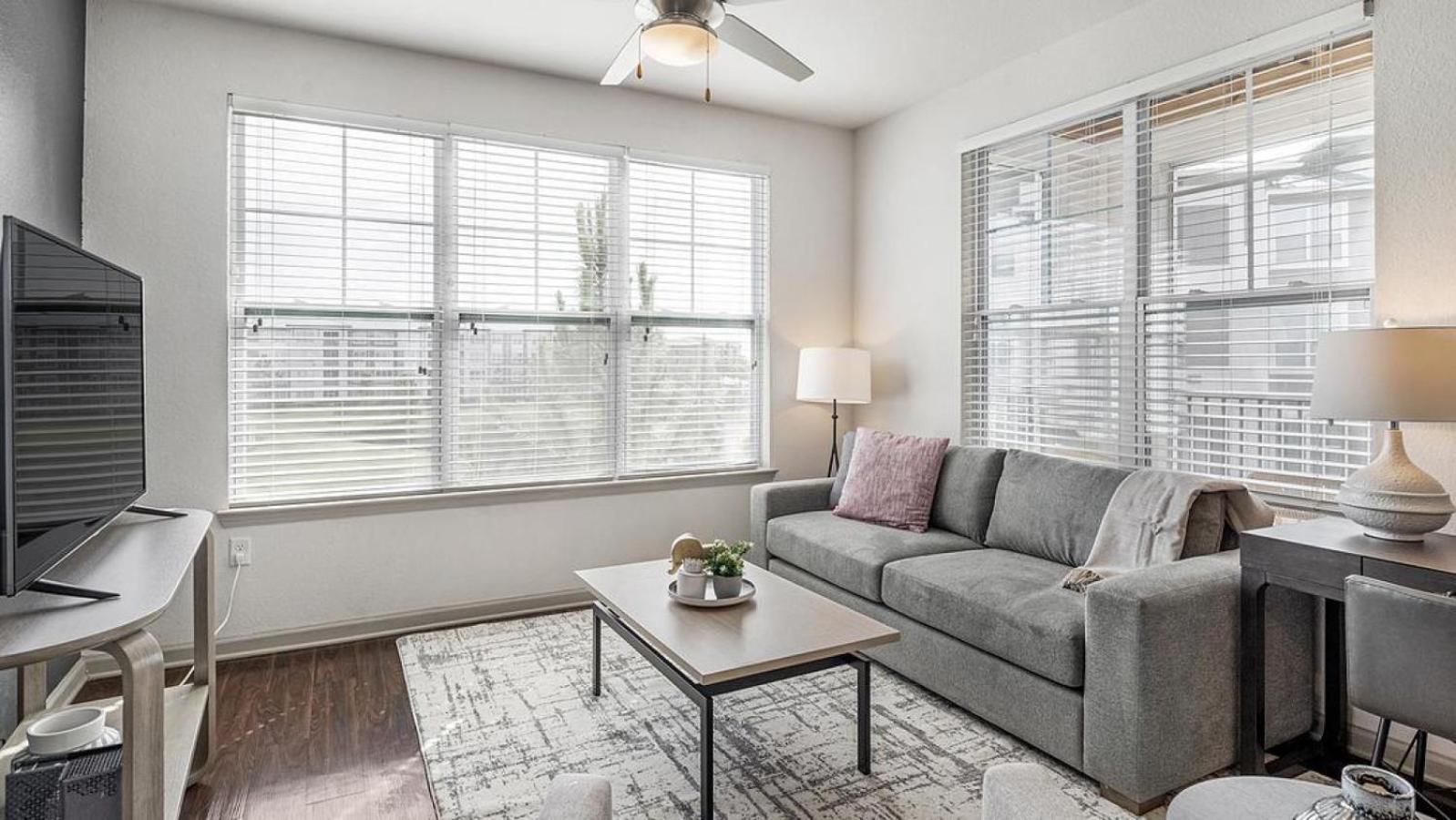 Landing At Champions Walk - 2 Bedrooms In South *