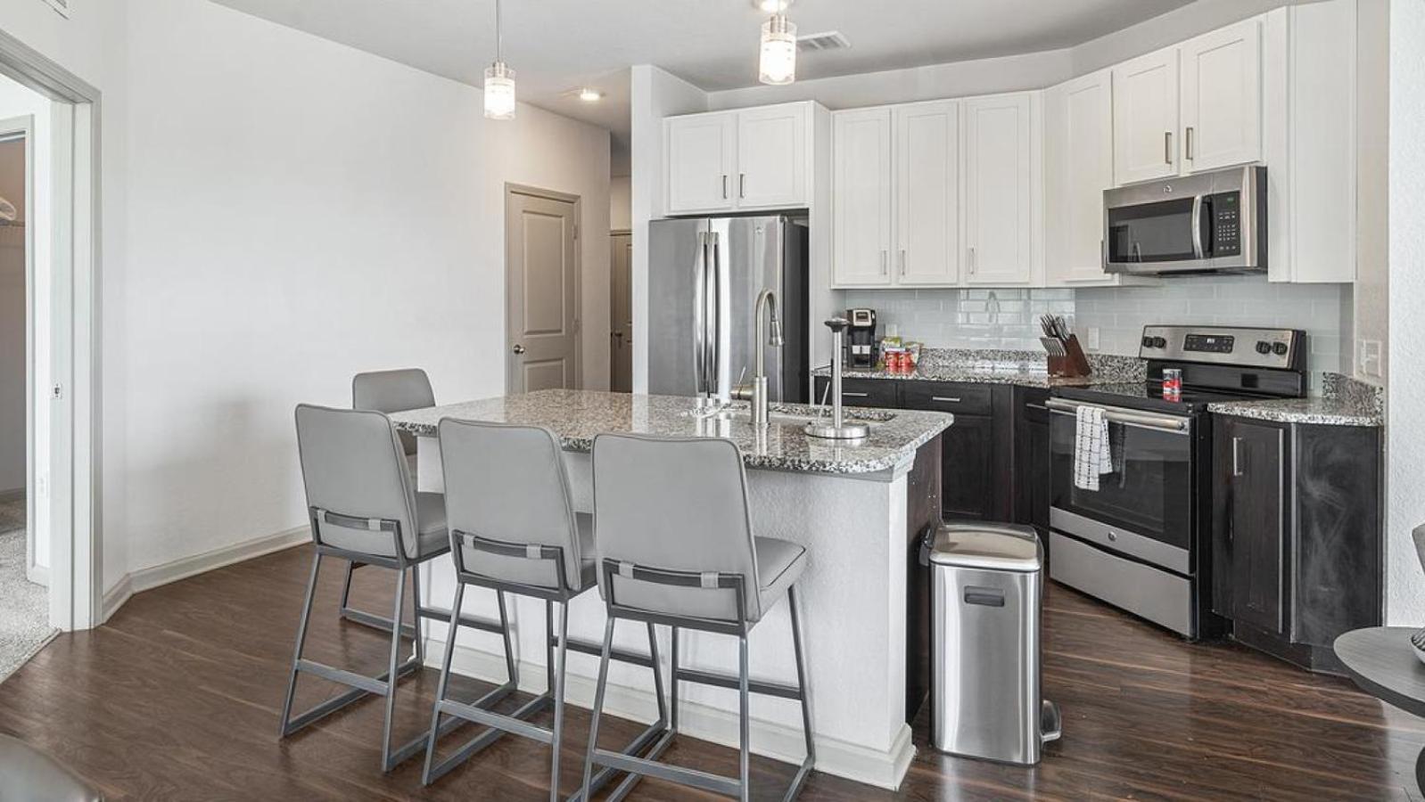 Landing At Champions Walk - 2 Bedrooms In South *